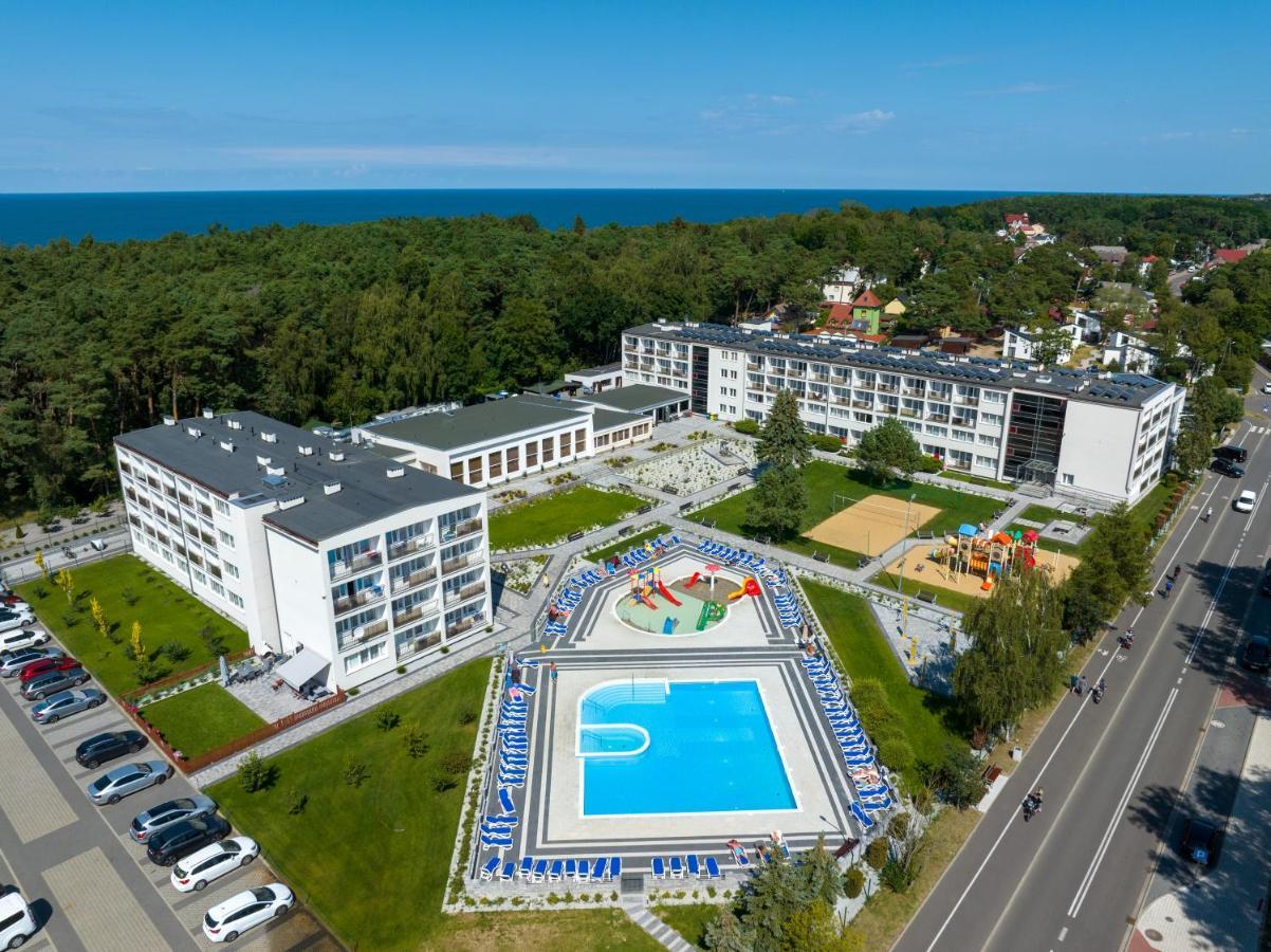 Zem-Tourist Hotel Pustkowo Exterior foto