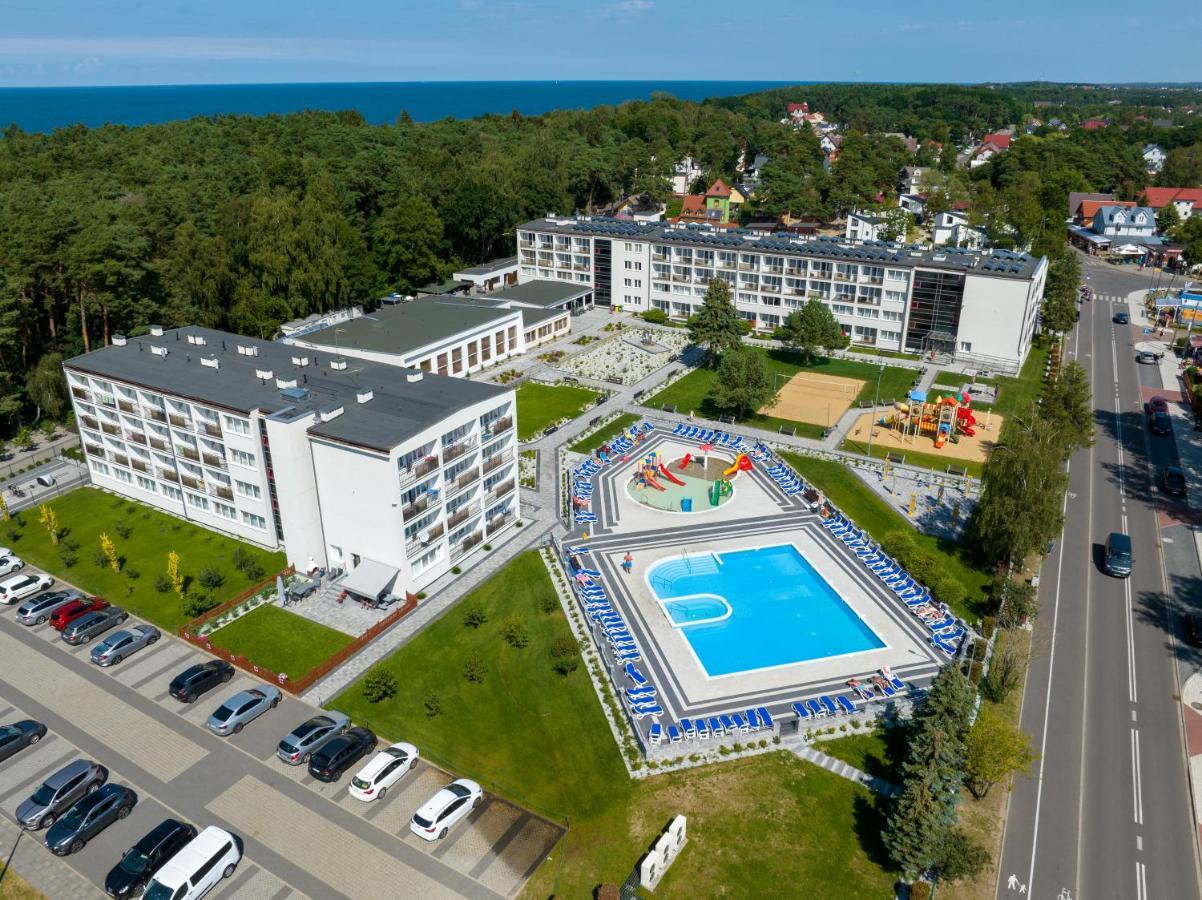 Zem-Tourist Hotel Pustkowo Exterior foto
