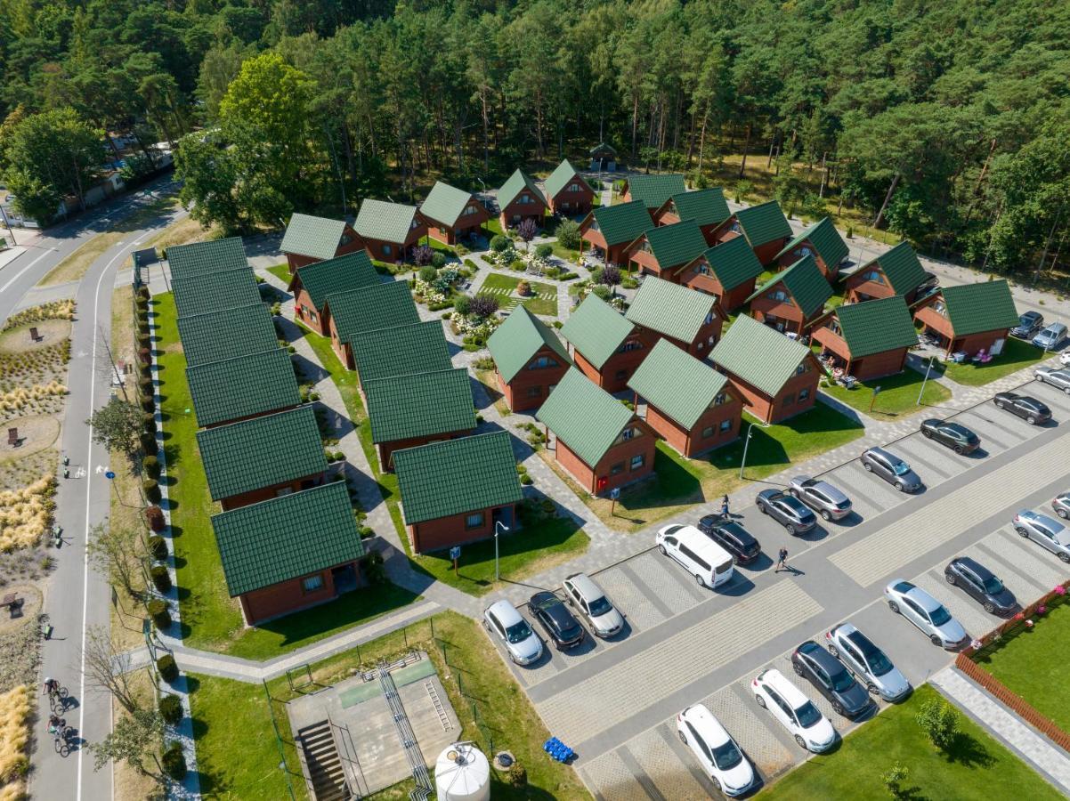 Zem-Tourist Hotel Pustkowo Exterior foto